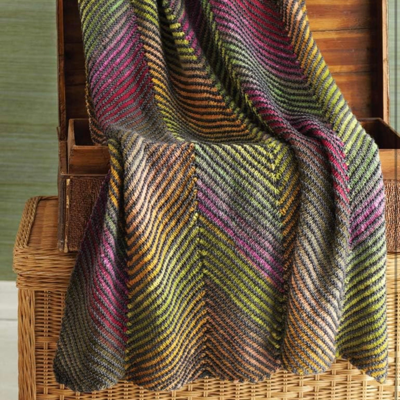 Timeless Noro: Knit Blankets: 25 Colorful & Cozy Throws