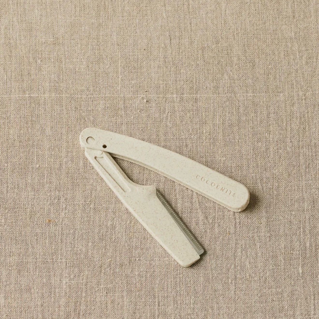 Fuzz Off Comb