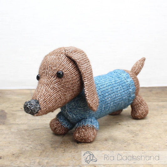 Ria Dachshund Knit Kit